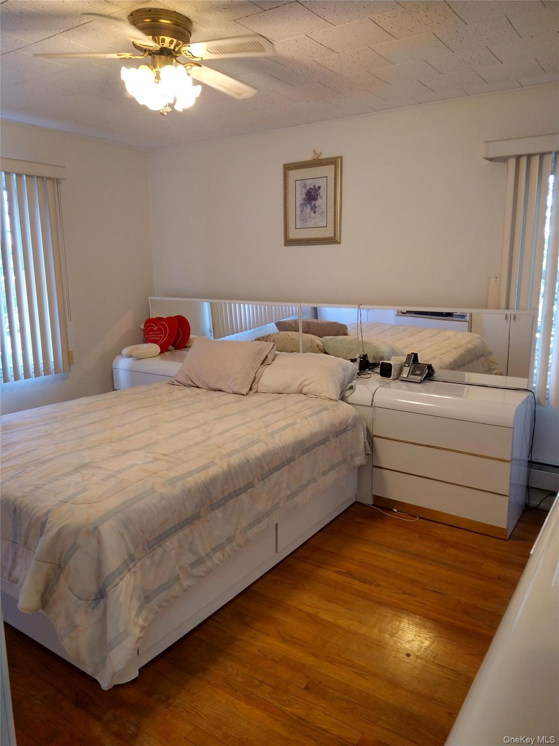 20520 33rd Avenue, Bayside, NY 11361