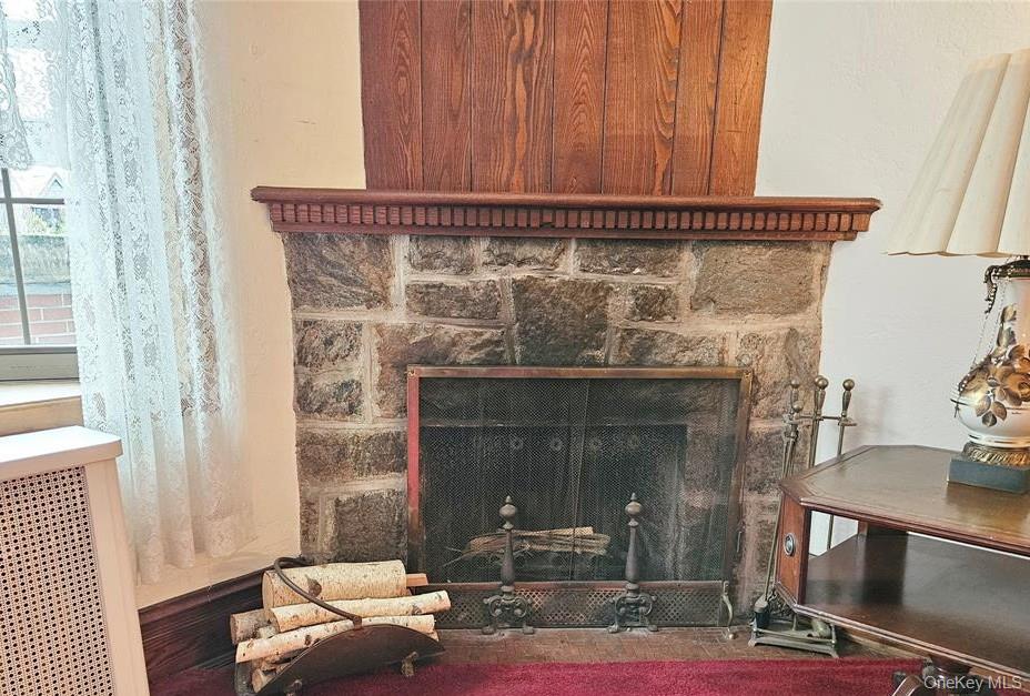 81-28 77 Avenue, Glendale, NY 11385