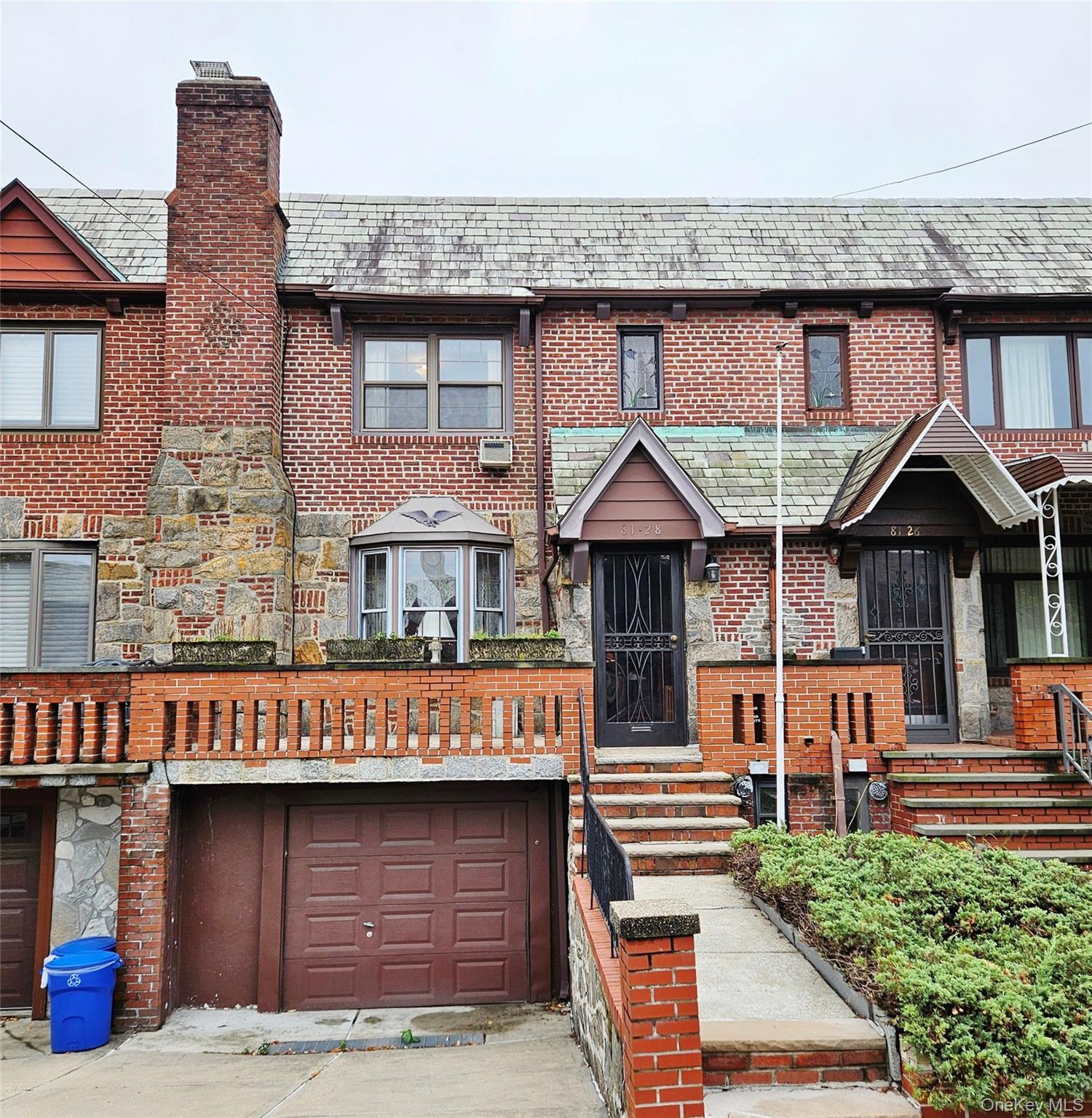 81-28 77 Avenue, Glendale, NY 11385