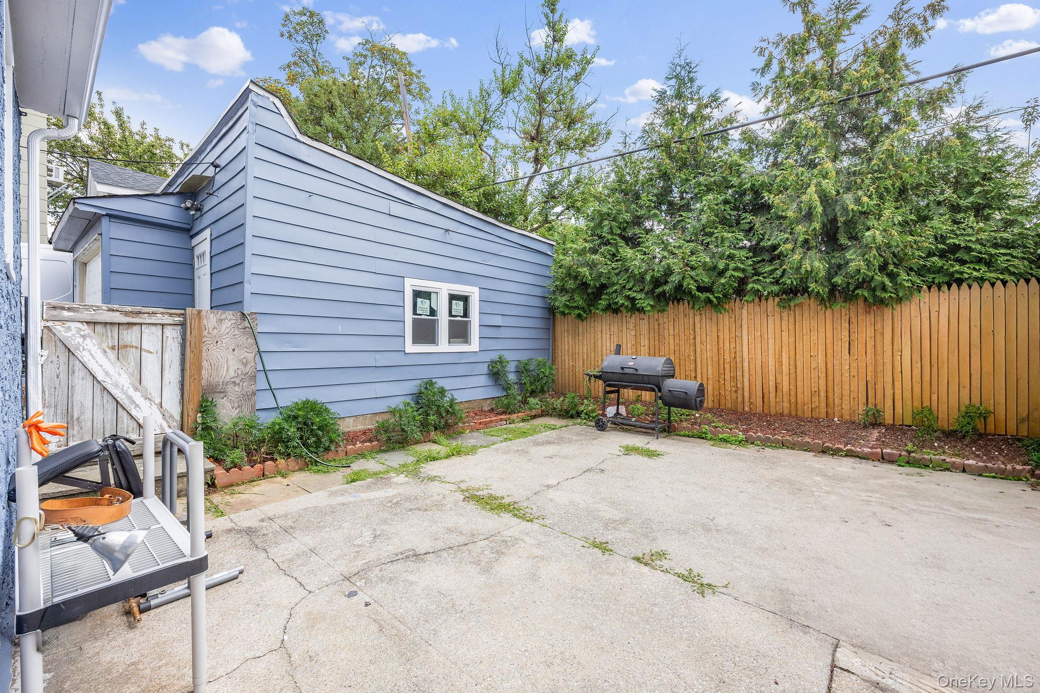 56 Woodbury Street, New Rochelle, NY 10805