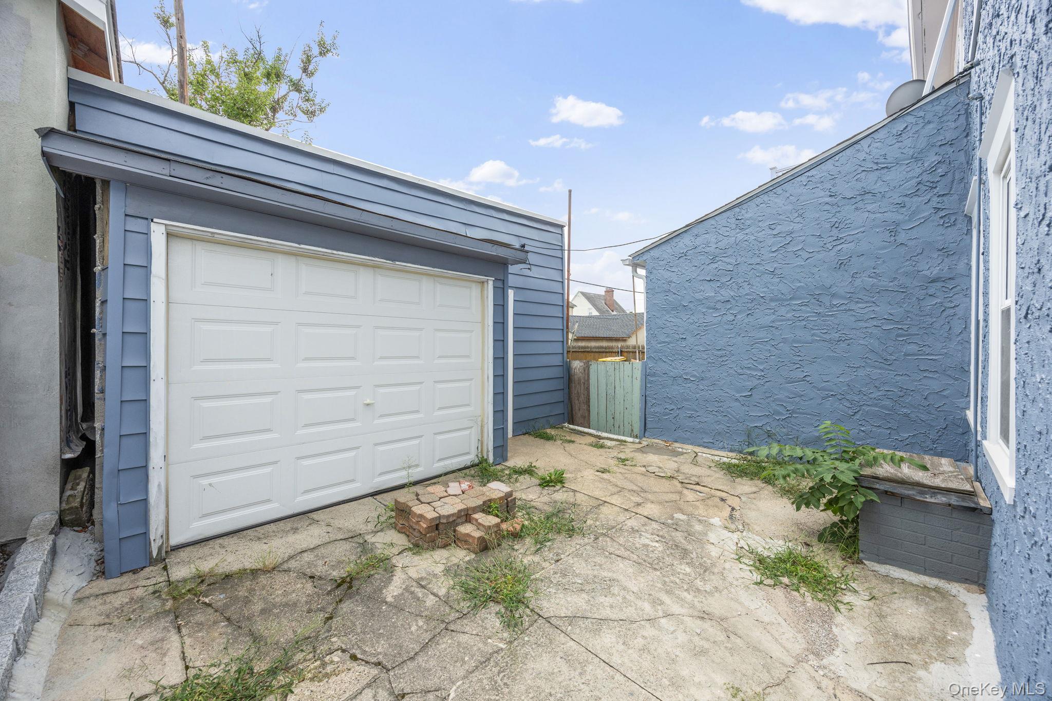 56 Woodbury Street, New Rochelle, NY 10805