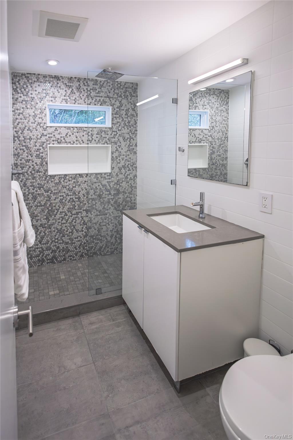 279 Bay Walk, Fire Island Pines, NY 11782