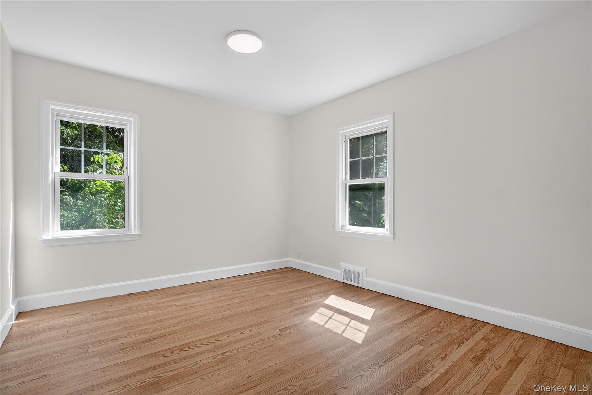 809 Oakwood Drive, Peekskill, NY 10566