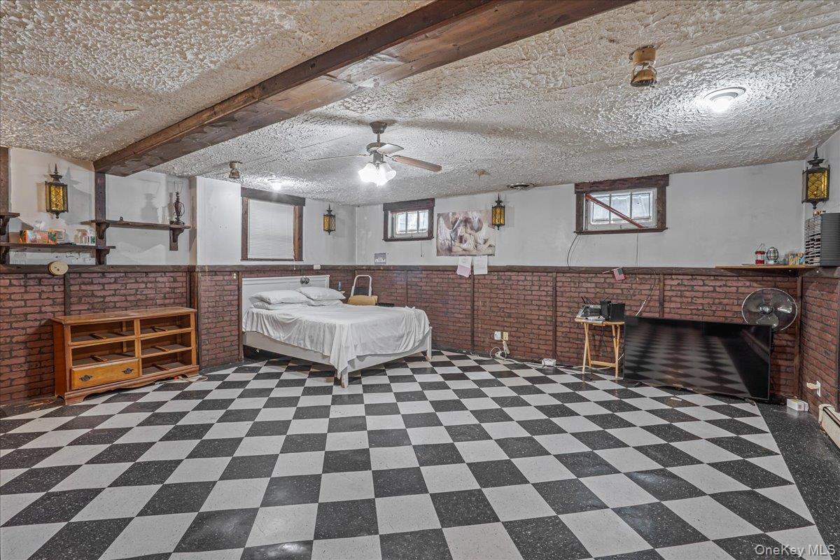 18019 Grand Central Parkway, Jamaica Estates, NY 11432