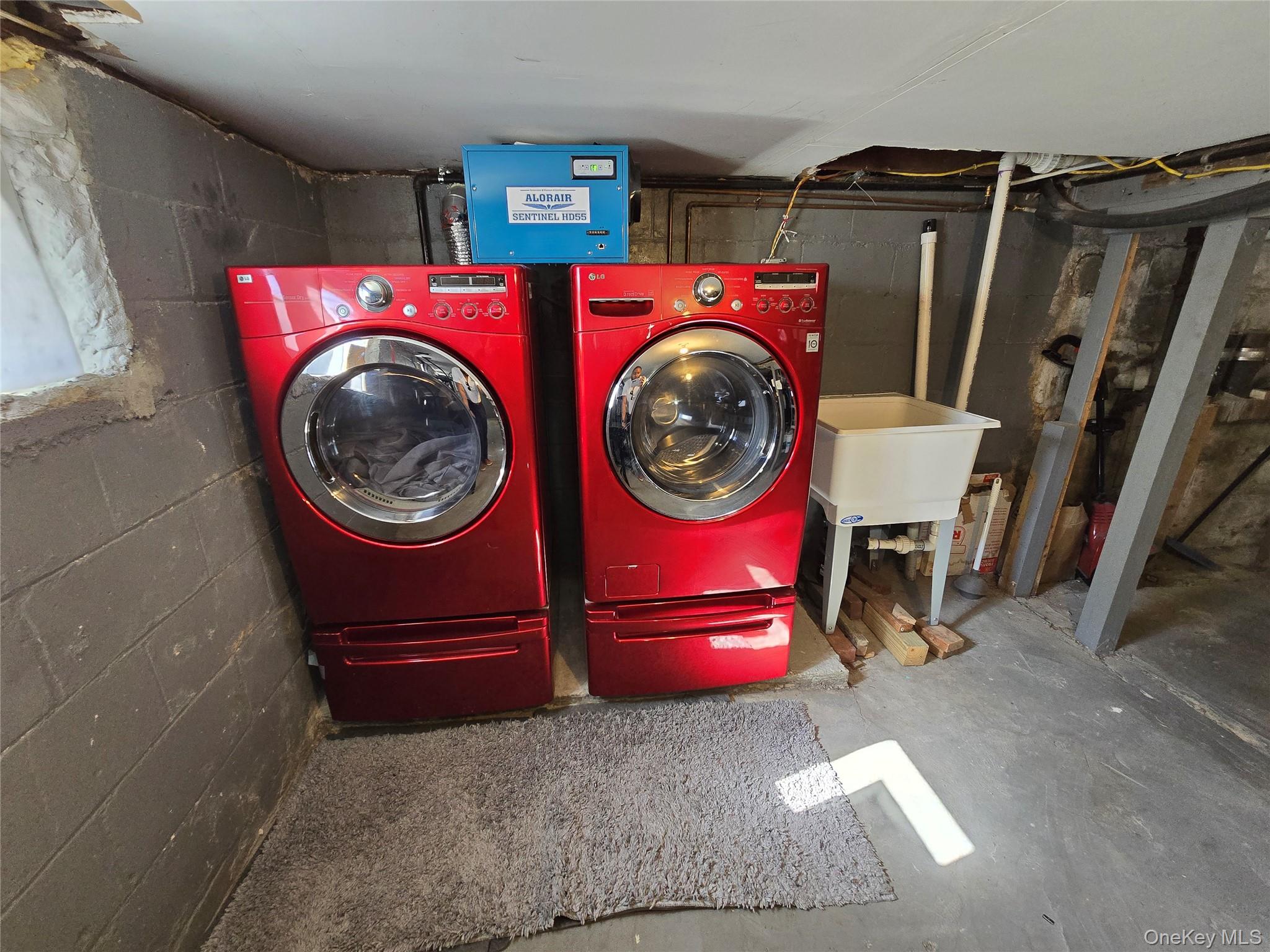 492a Cornell Avenue, Rockville Centre, NY 11570