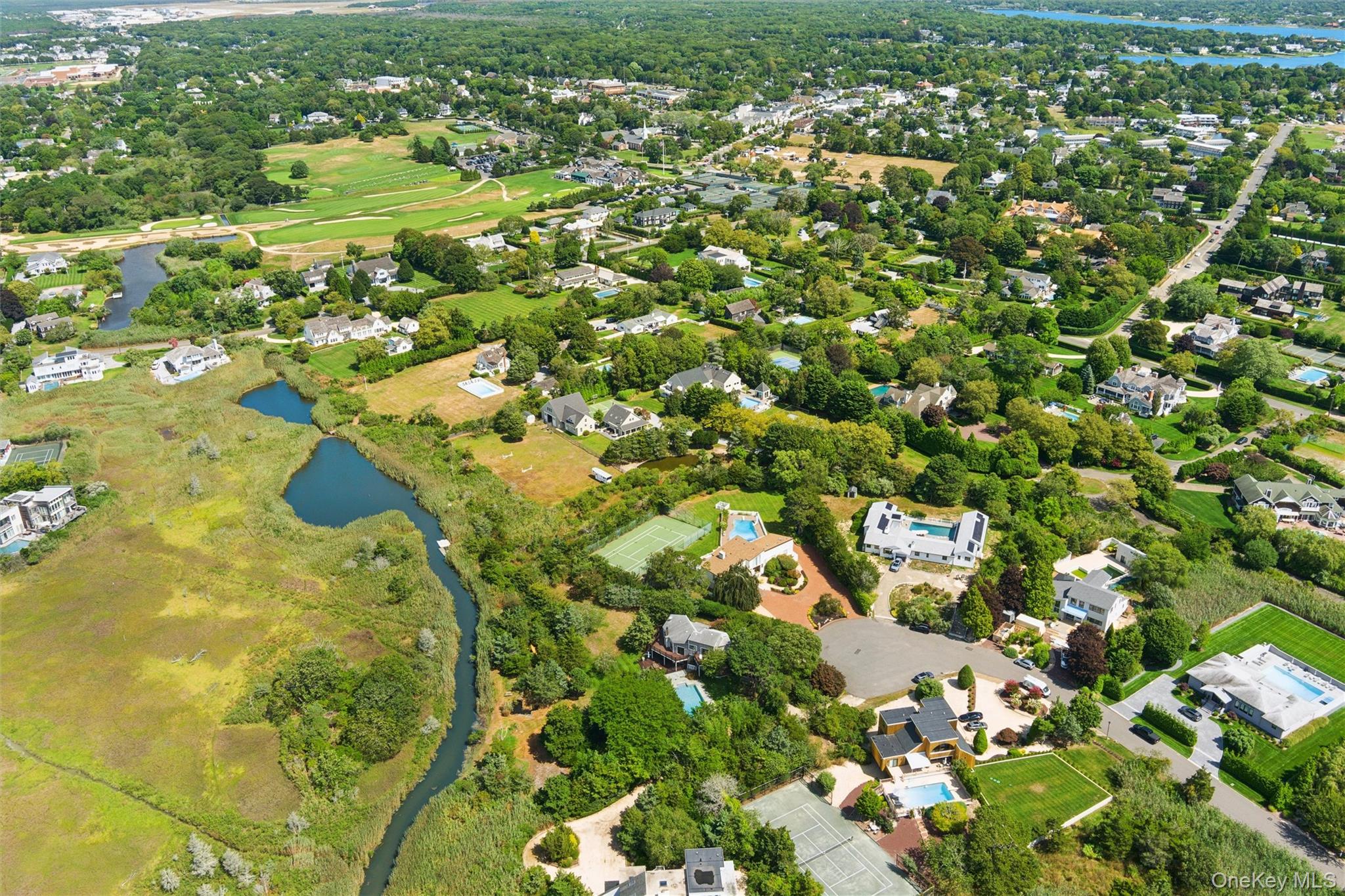 29 Stillwaters Lane, Westhampton Beach, NY 11978