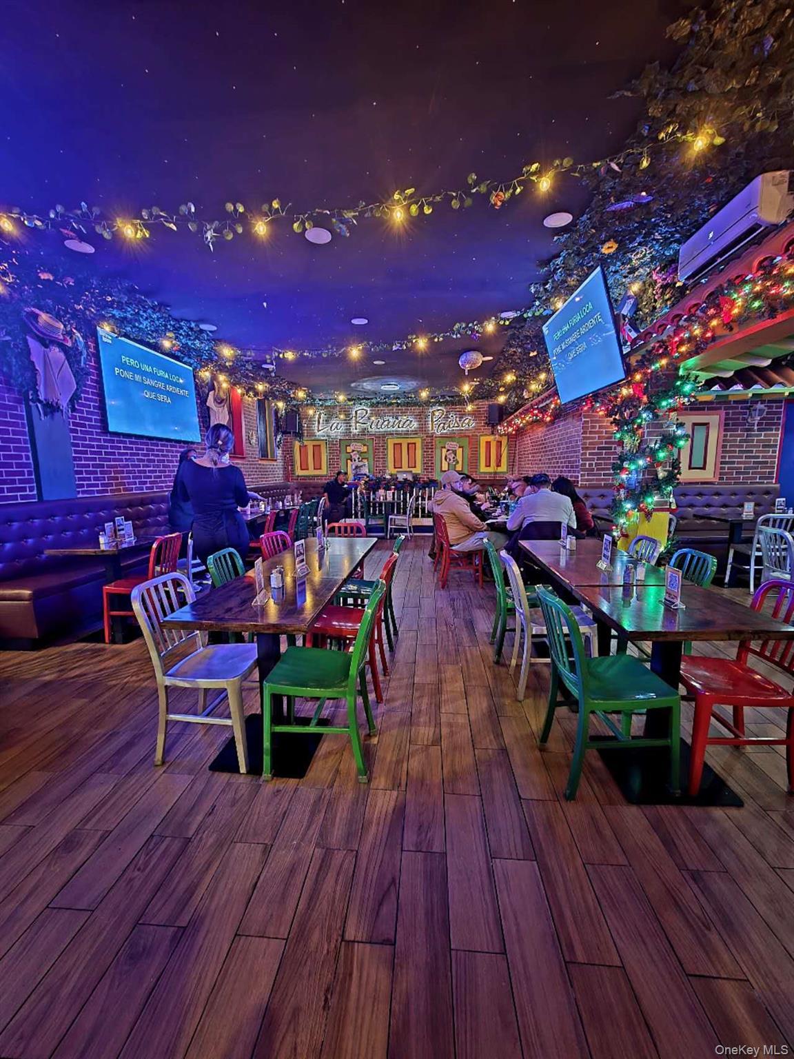 9203 37ave, Jackson Heights, NY 11372