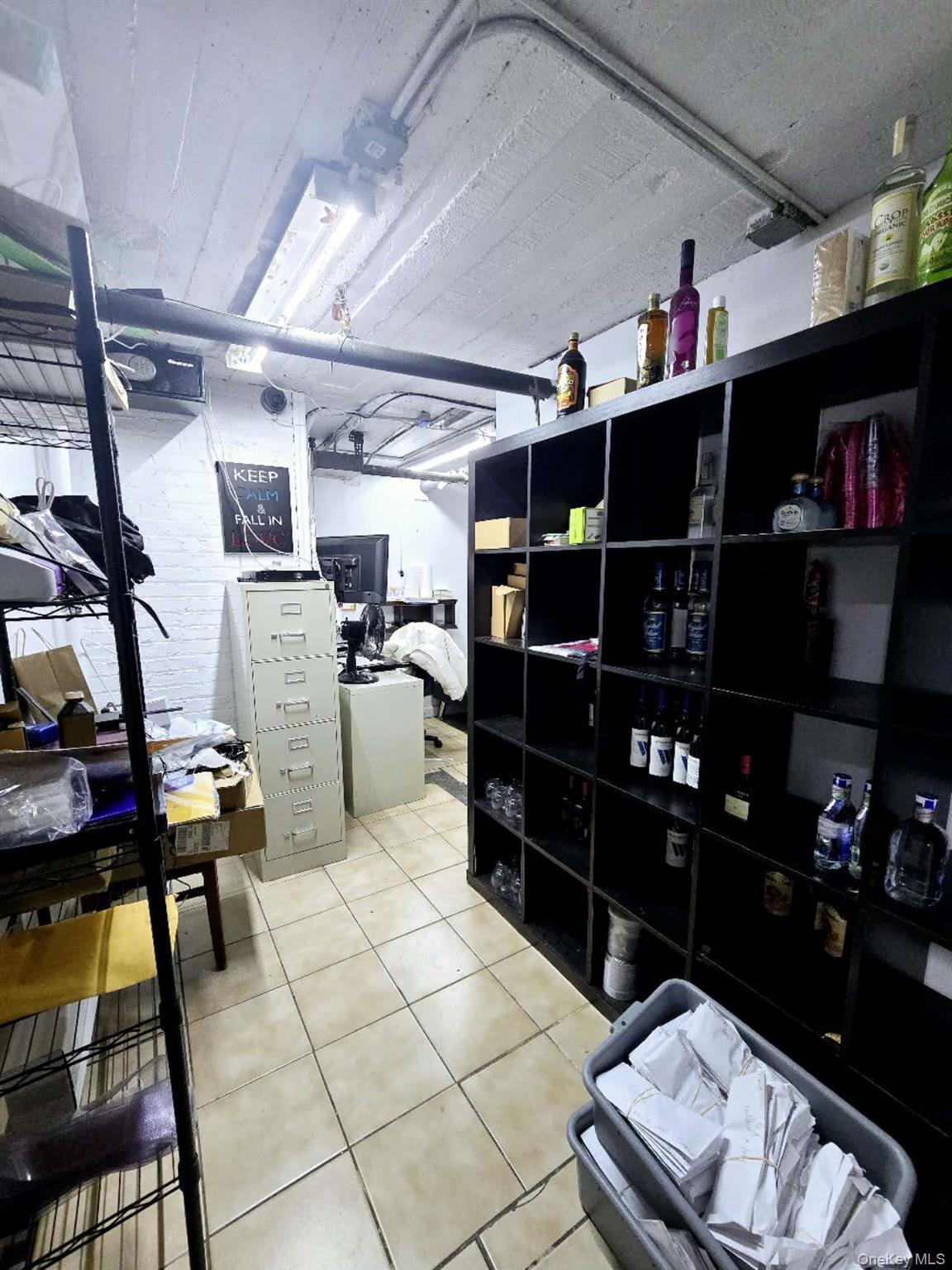 9203 37ave, Jackson Heights, NY 11372