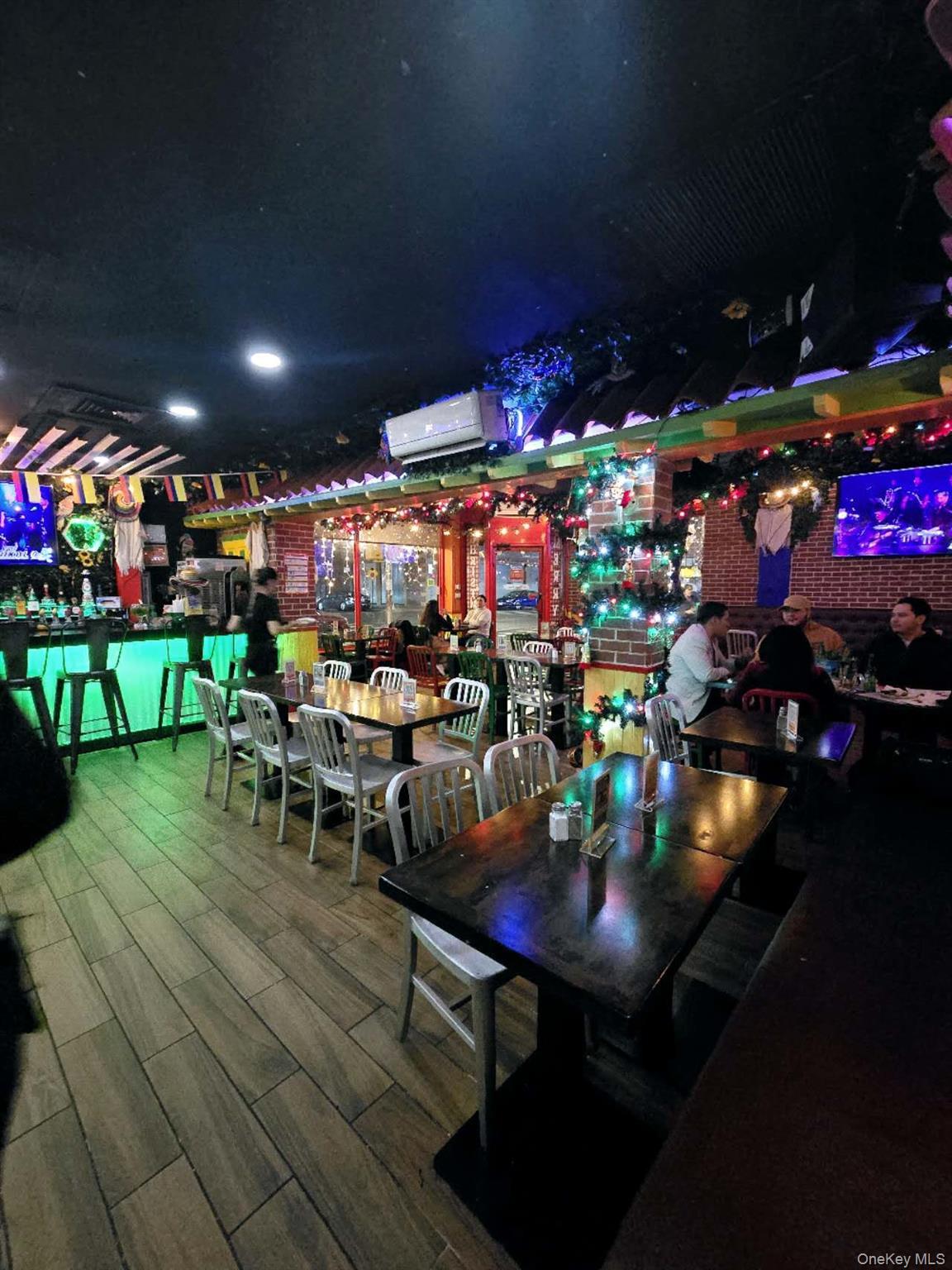 9203 37ave, Jackson Heights, NY 11372