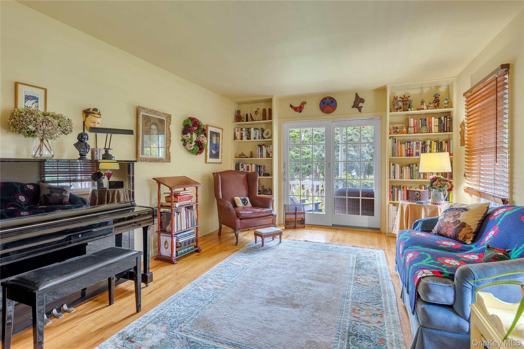 4 Simeon Road, Jamesport, NY 11901