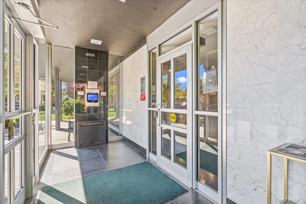 8409 155th Avenue # 5A, Howard Beach, NY 11414