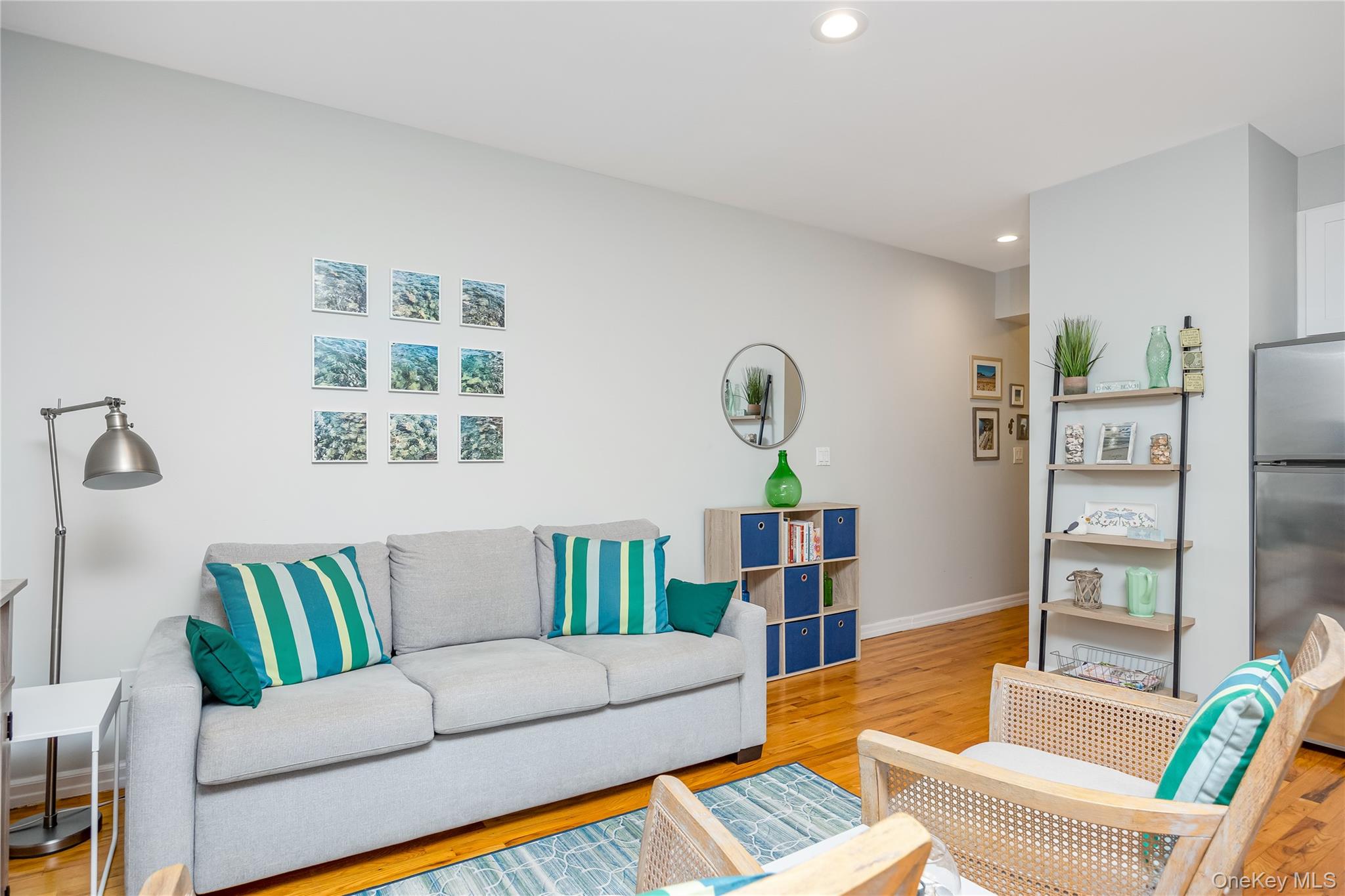 25 W Broadway # 204, Long Beach, NY 11561