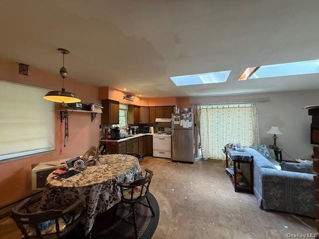 469 White Road, Glen Spey, NY 12737