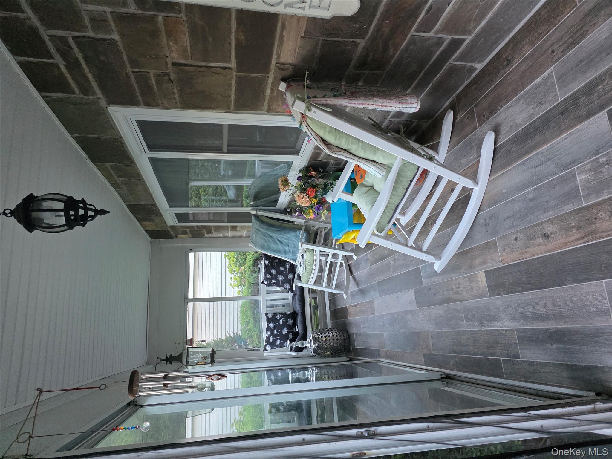 160 Laurance Lane, Ridge, NY 11961