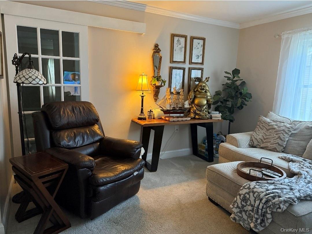 160 Laurance Lane, Ridge, NY 11961