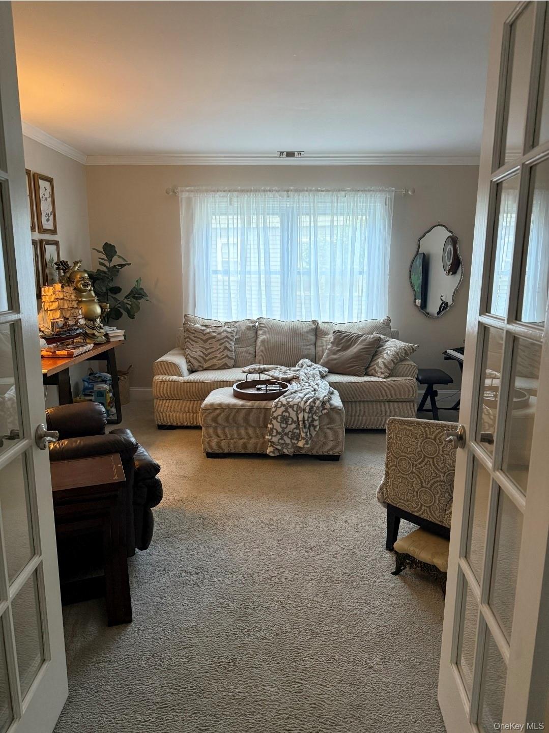 160 Laurance Lane, Ridge, NY 11961