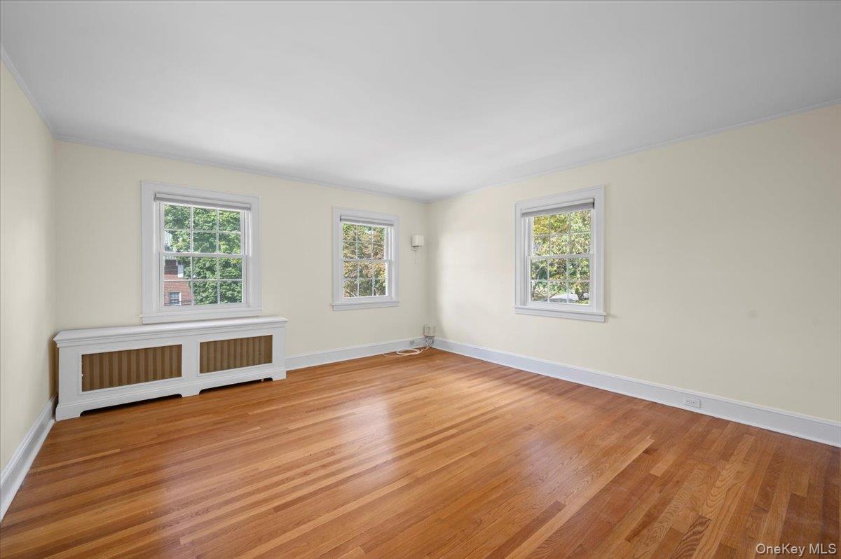 98 Rosehill Avenue, New Rochelle, NY 10804