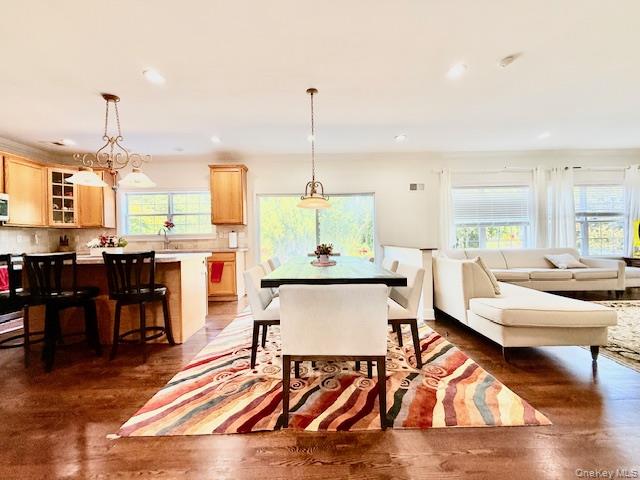 36 Ashley Circle, Manorville, NY 11949