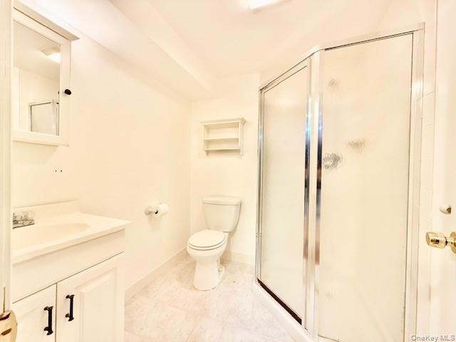 36 Ashley Circle, Manorville, NY 11949