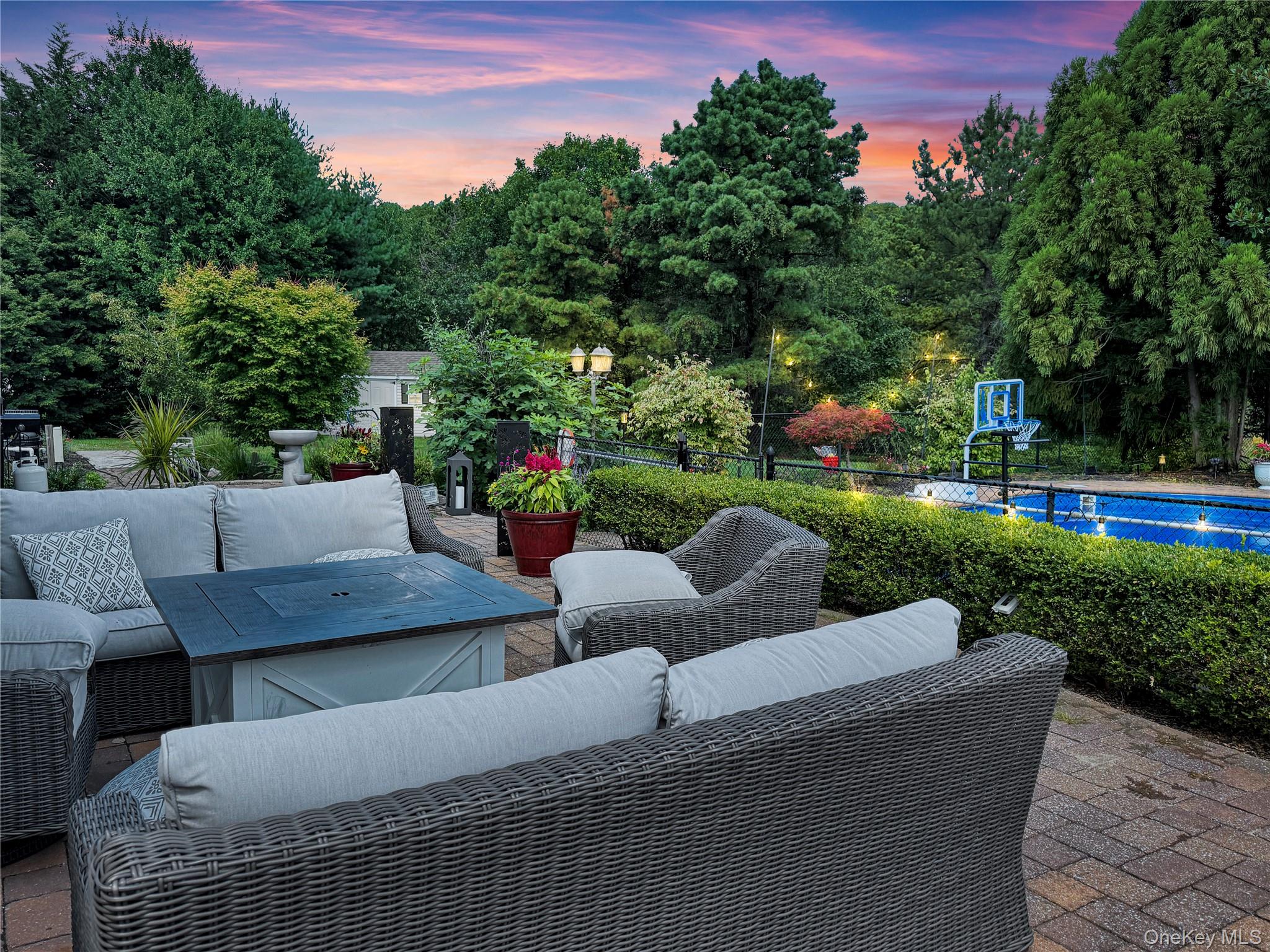 36 Ashley Circle, Manorville, NY 11949