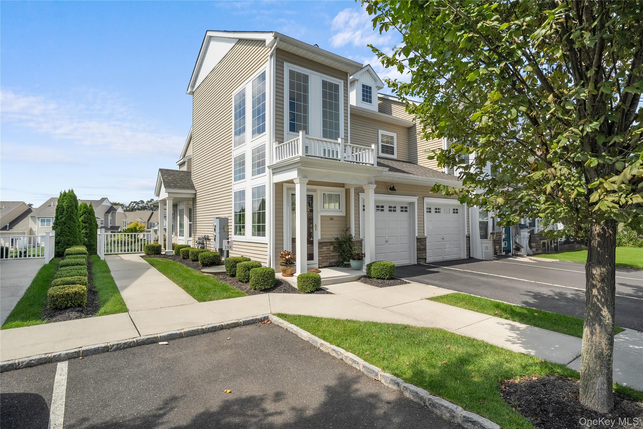 186 Halley Drive, Blue Point, NY 11772