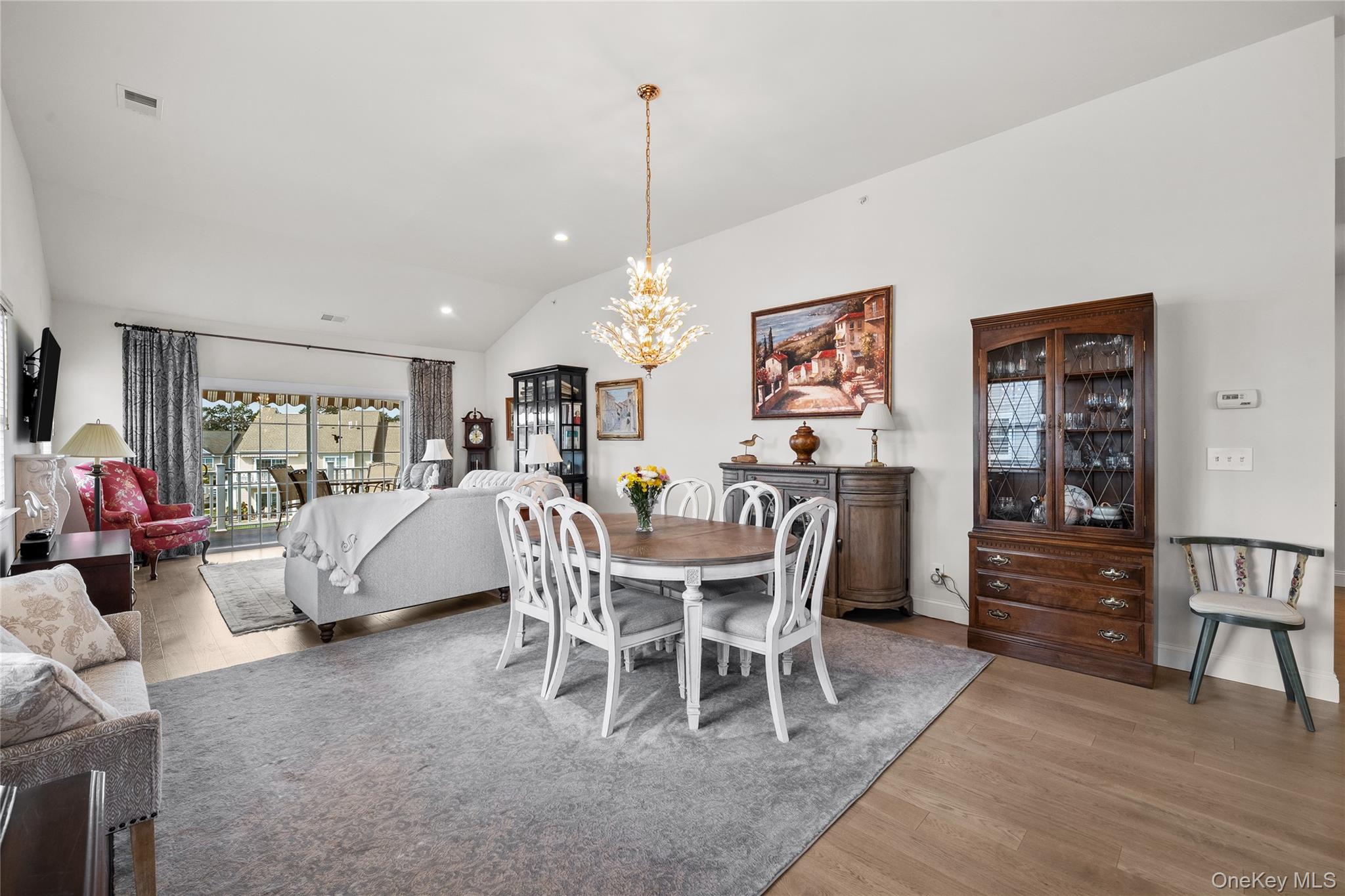 186 Halley Drive, Blue Point, NY 11772