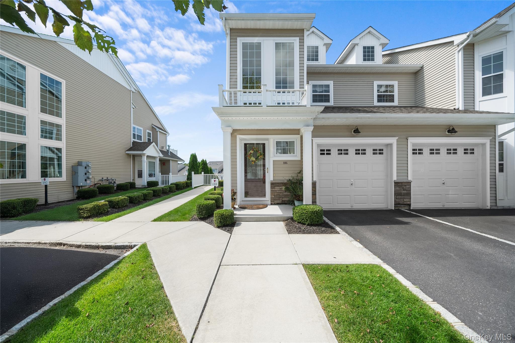 186 Halley Drive, Blue Point, NY 11772