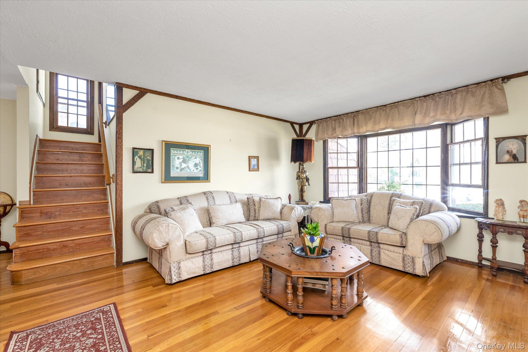 3902 Beechwood Place, Seaford, NY 11783