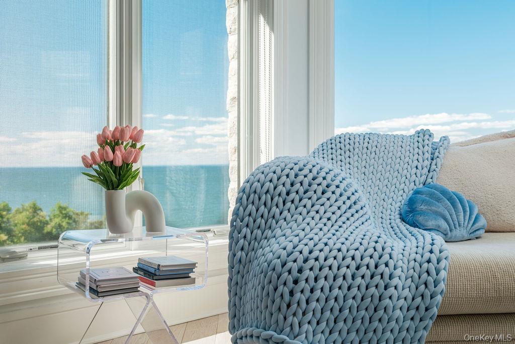 3875 Hallock Lane, Mattituck, NY 11952