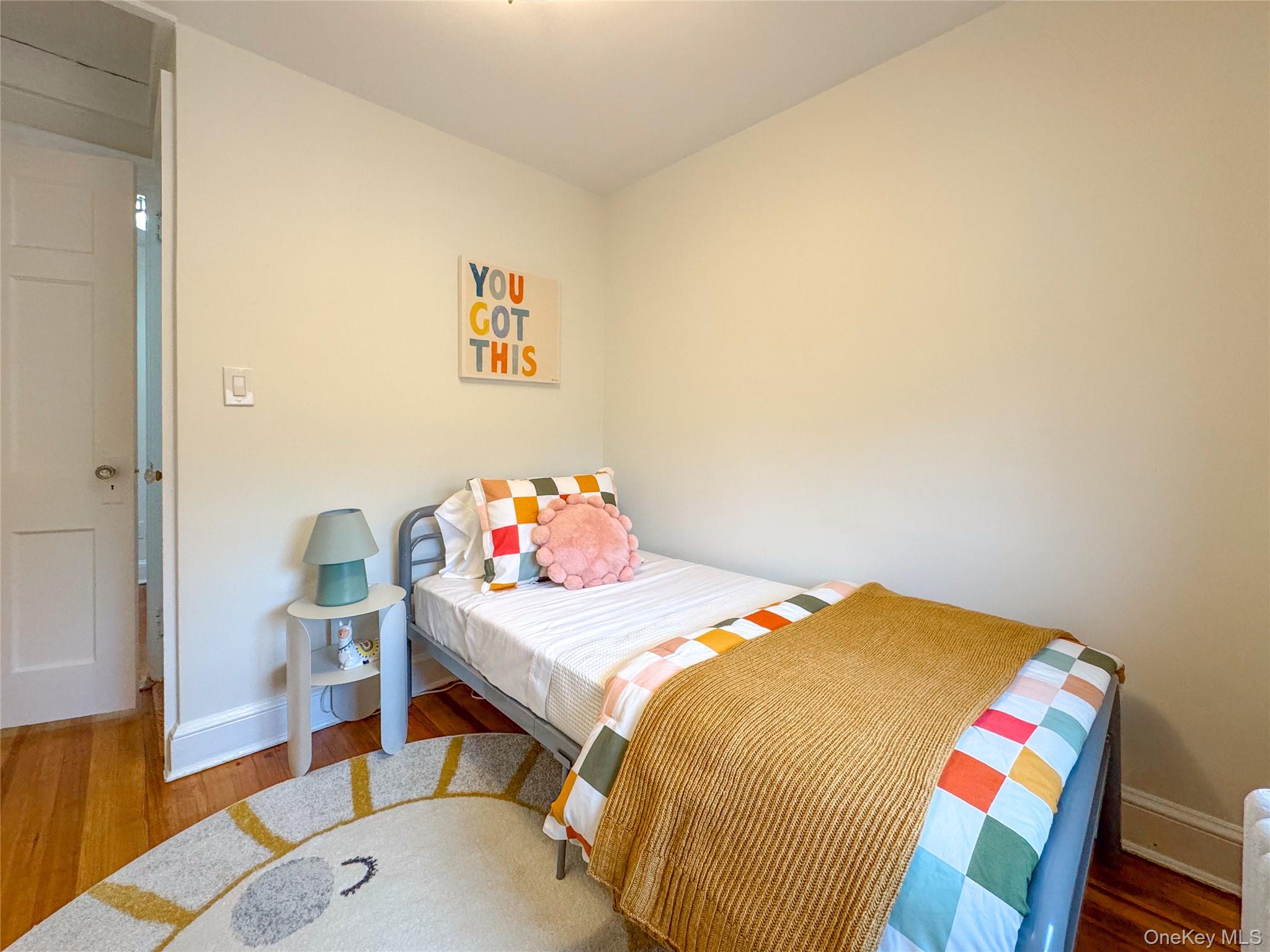 34 Hillview Avenue, Port Washington, NY 11050