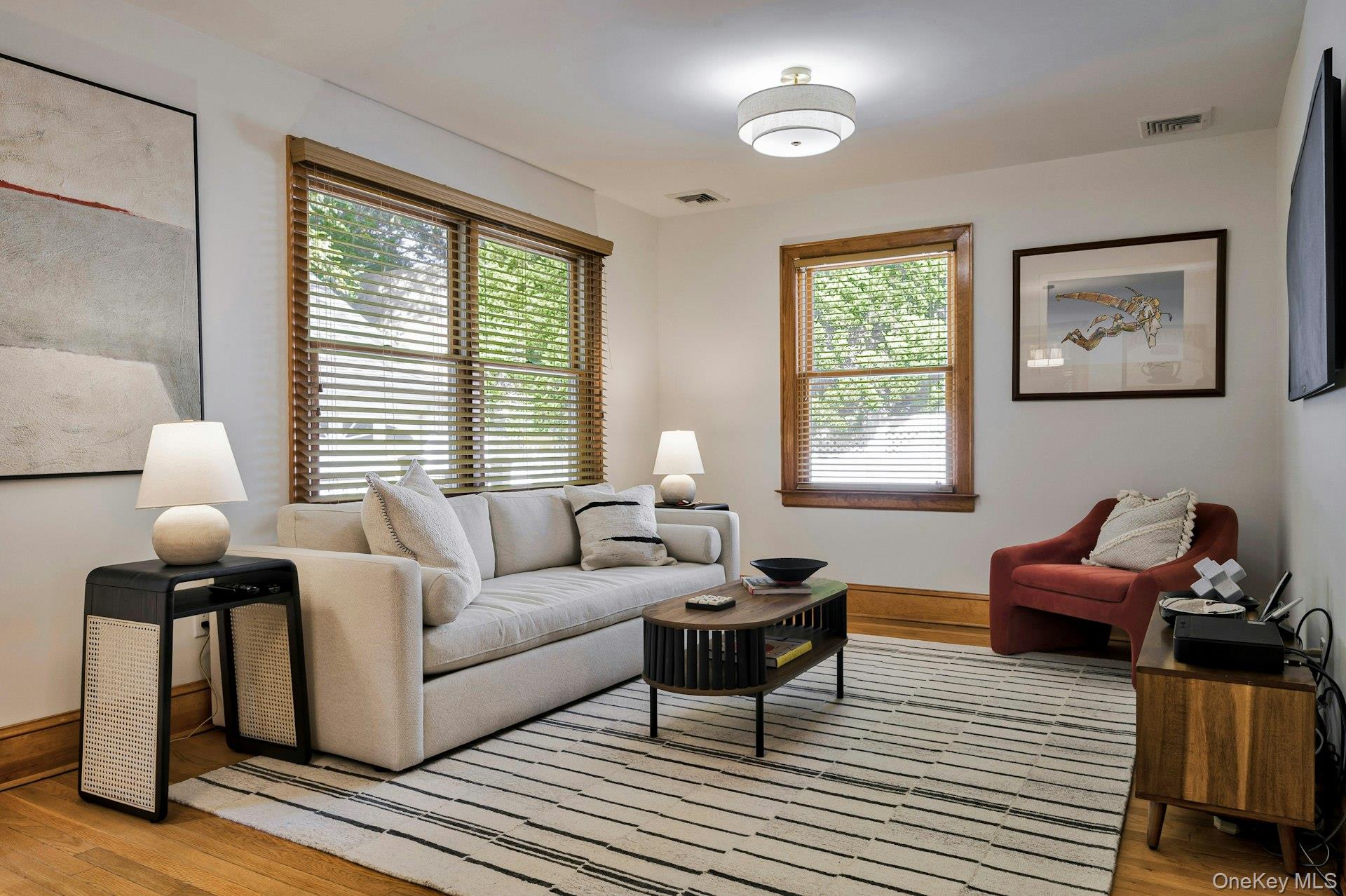 34 Hillview Avenue, Port Washington, NY 11050