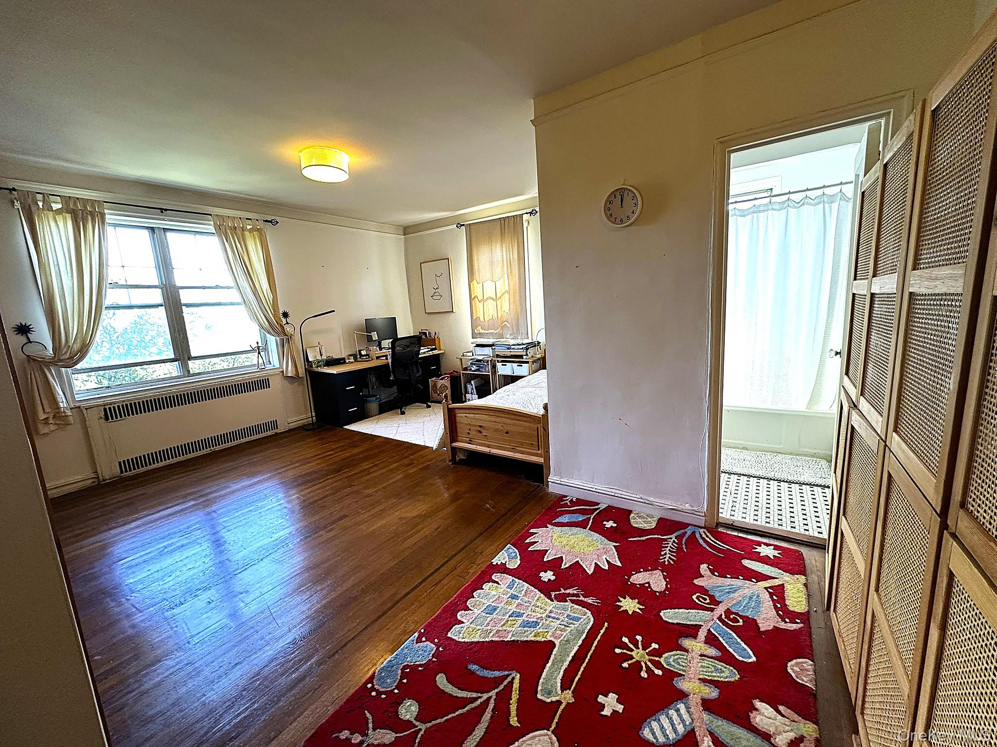 77-15 113th Street # 5J, Forest Hills, NY 11375