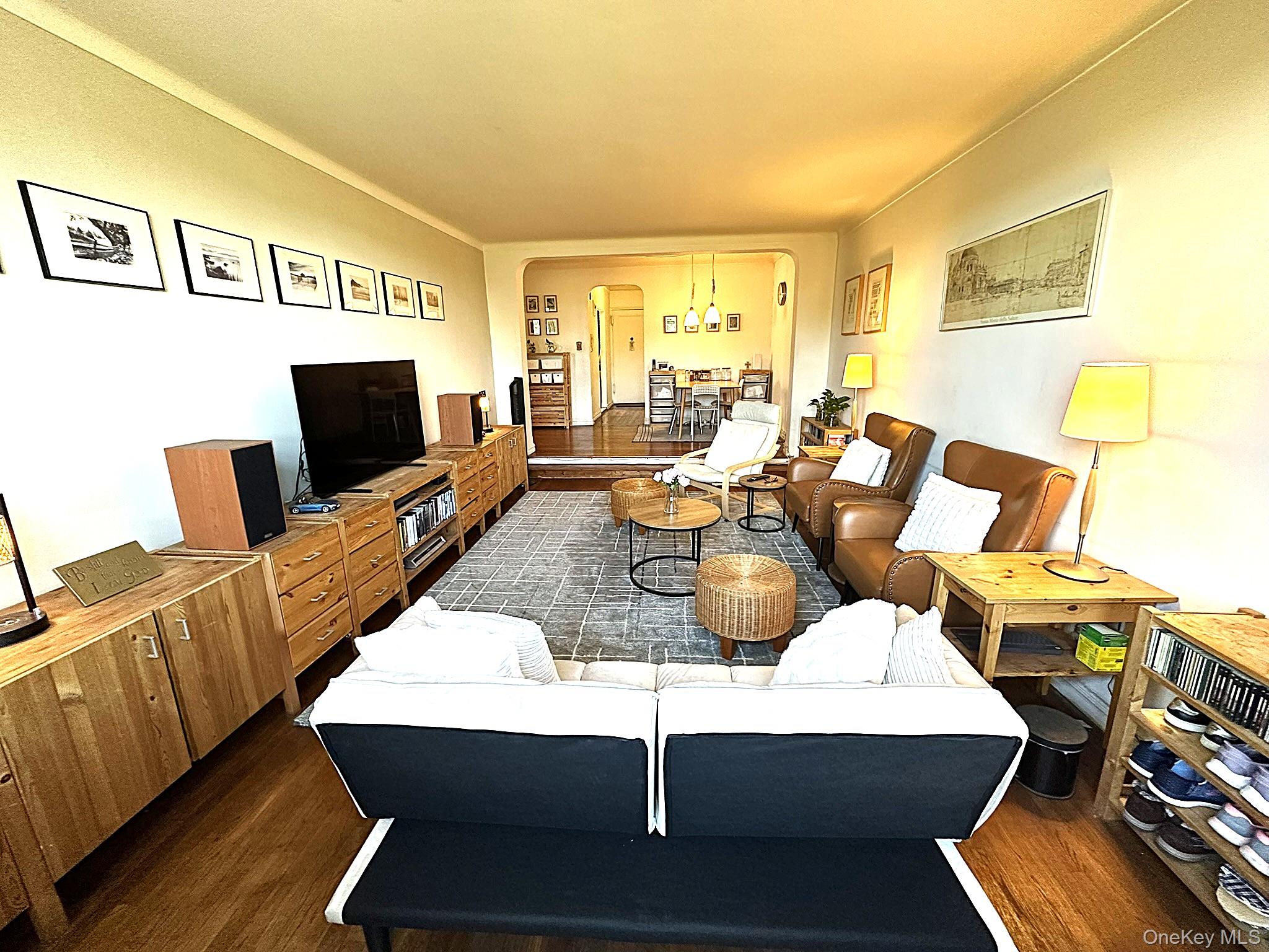 77-15 113th Street # 5J, Forest Hills, NY 11375