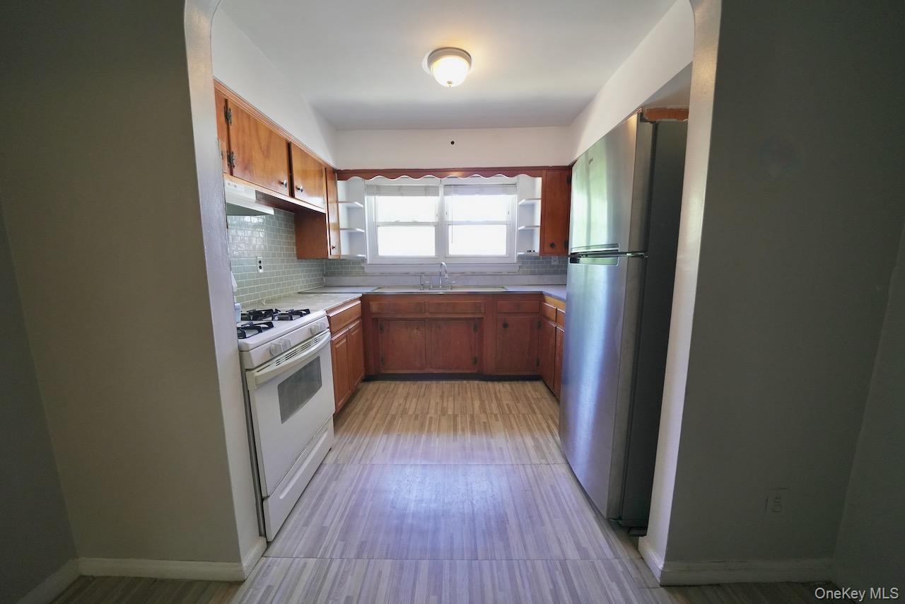 1963 Hone Avenue, Bronx, NY 10461