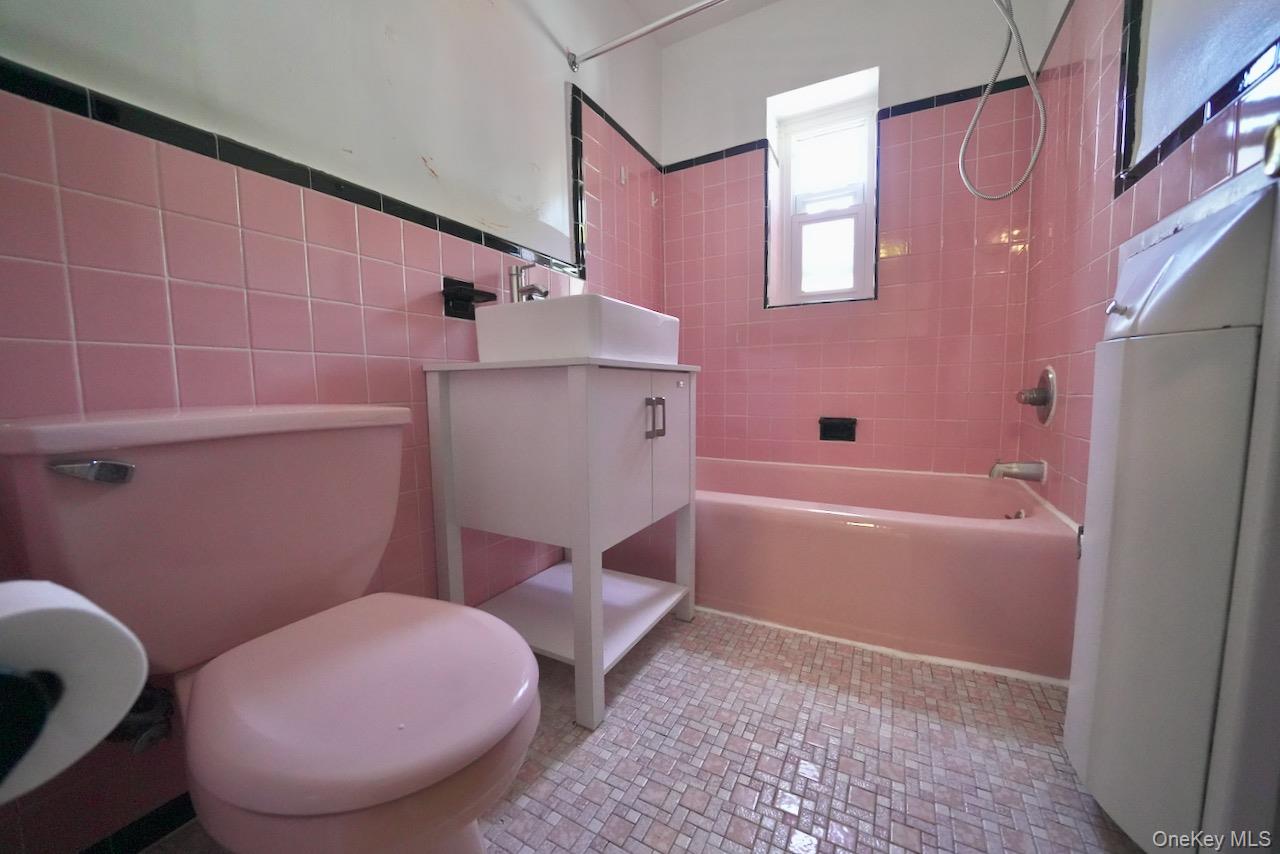 1963 Hone Avenue, Bronx, NY 10461