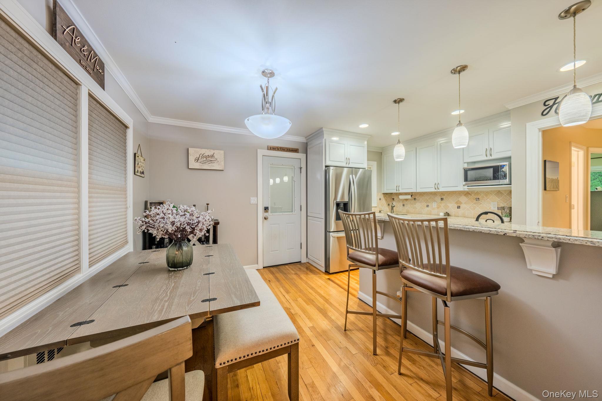 261 Fernwood Terrace, Garden City, NY 11530