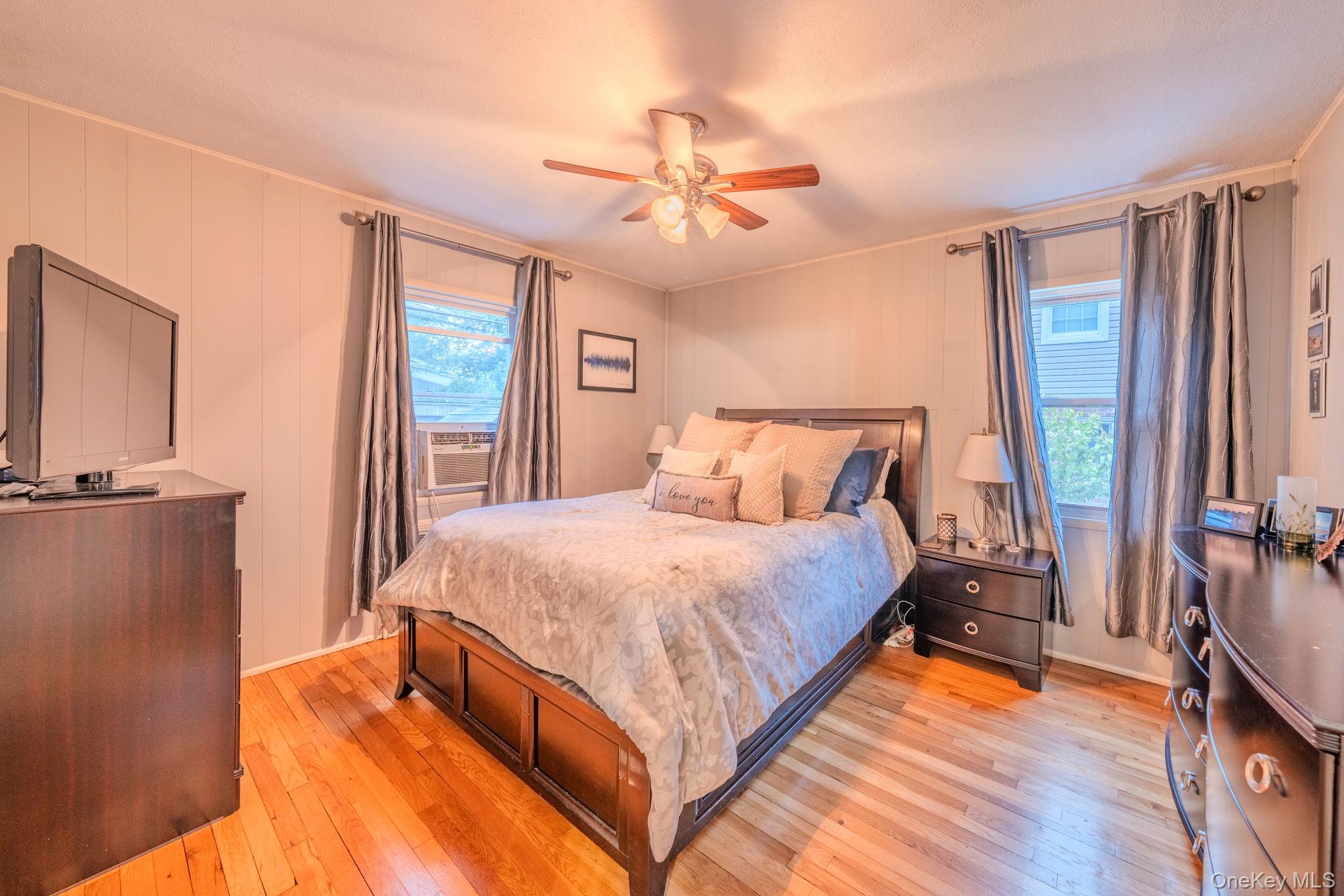 261 Fernwood Terrace, Garden City, NY 11530