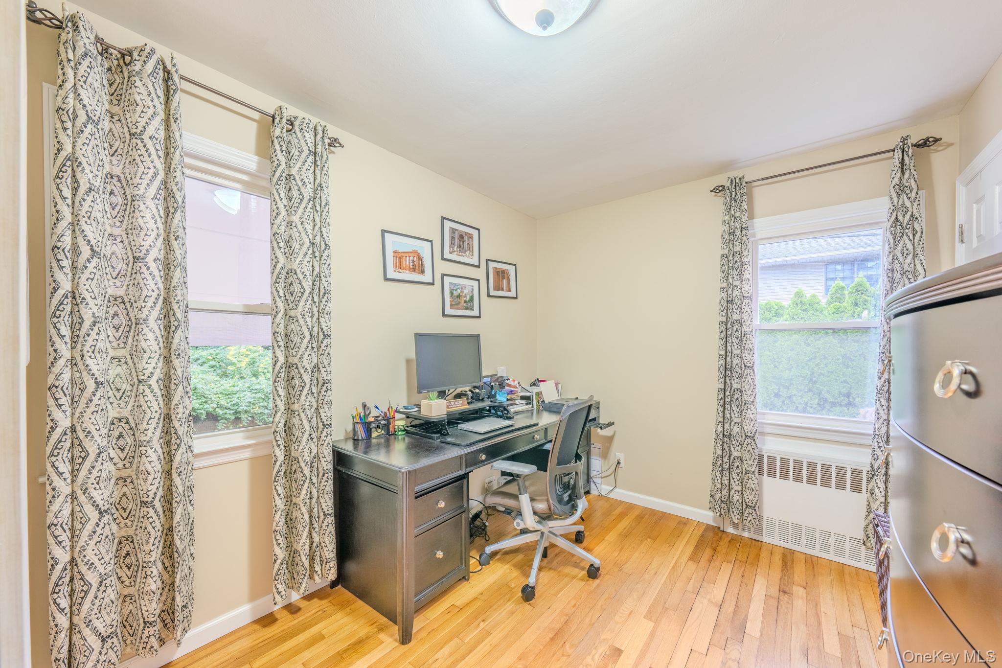 261 Fernwood Terrace, Garden City, NY 11530