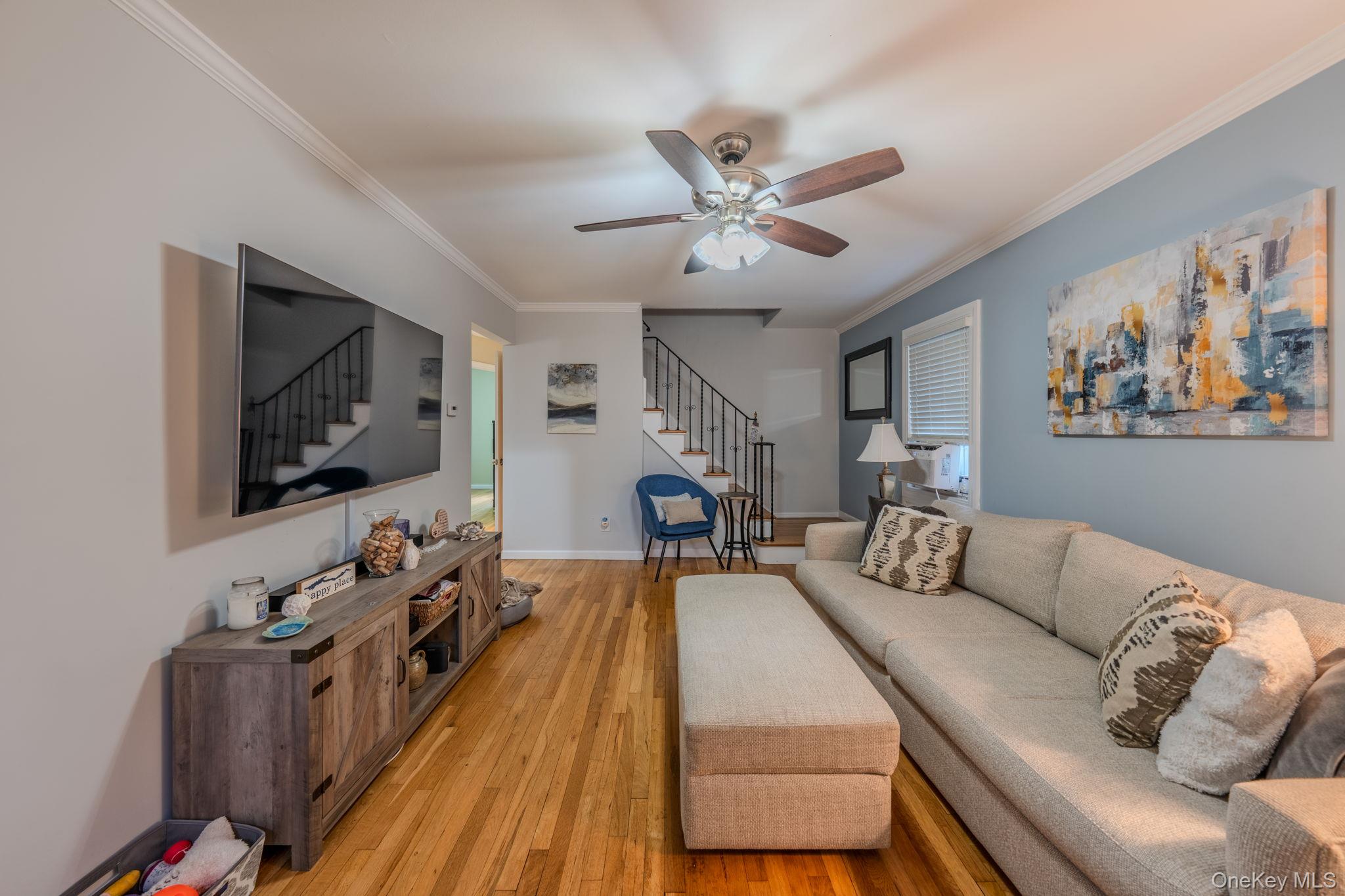 261 Fernwood Terrace, Garden City, NY 11530