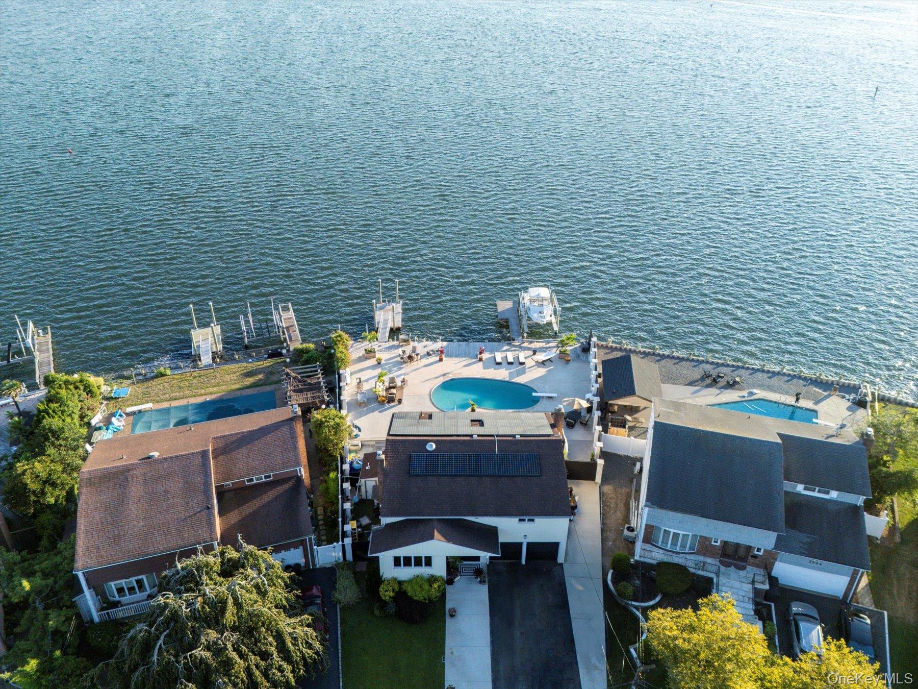 3600 Bertha Drive, Baldwin Harbor, NY 11510