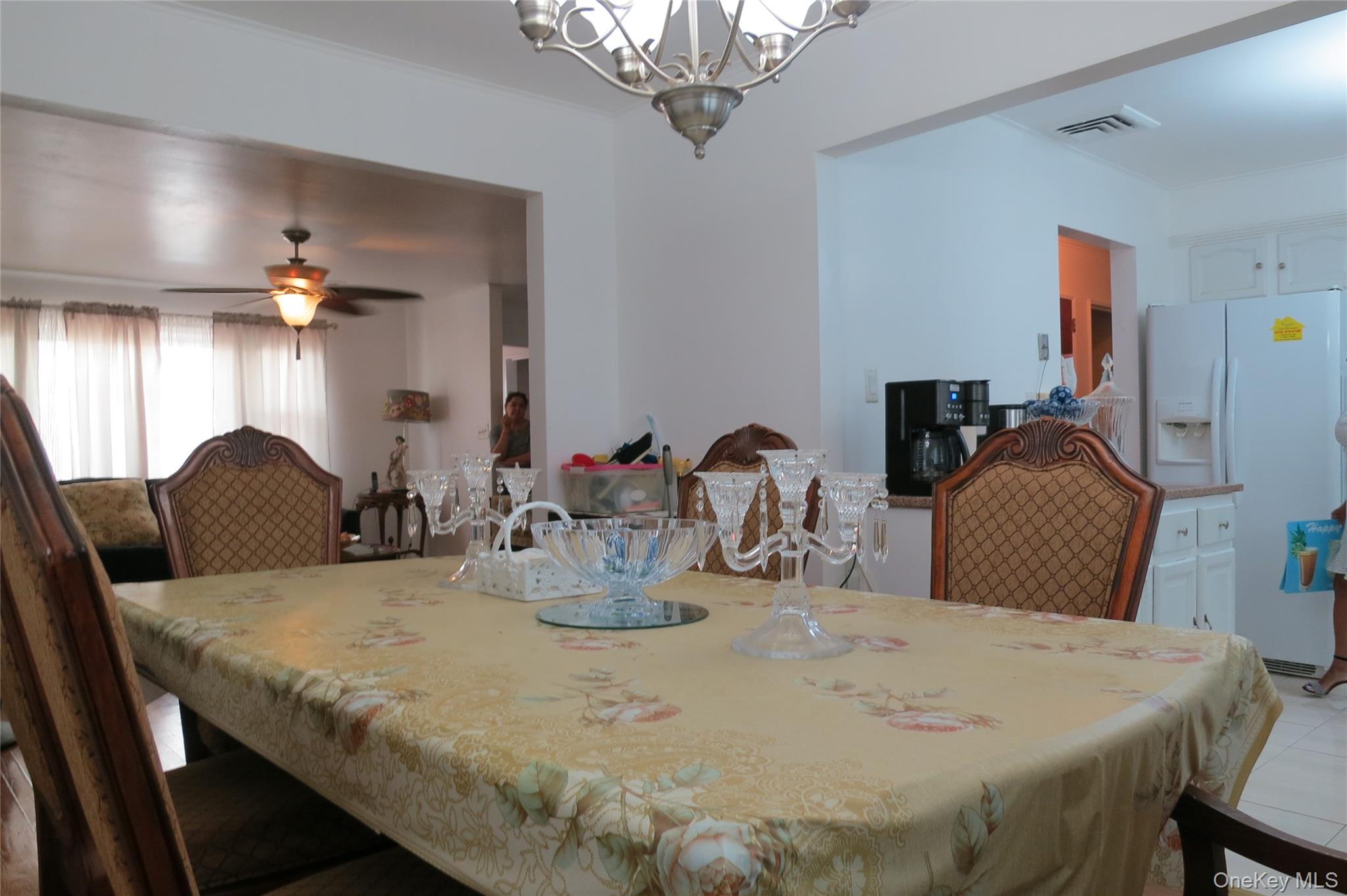 1550 Debra Place, Valley Stream, NY 11580