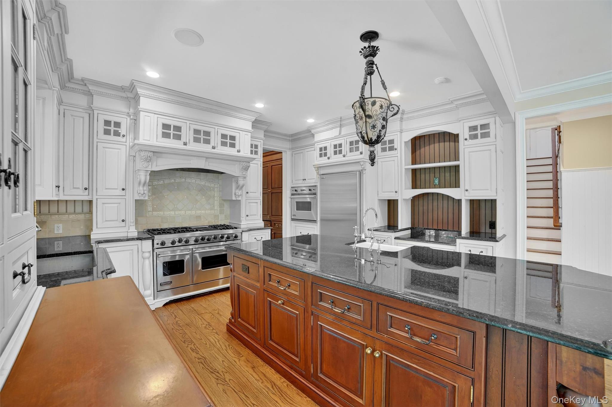 6 Todd Road, Katonah, NY 10536