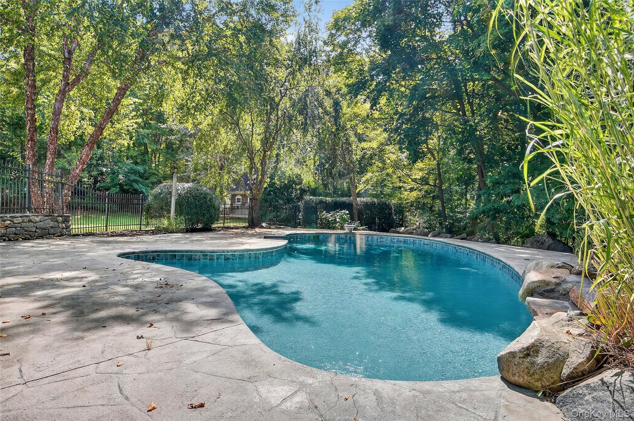 6 Todd Road, Katonah, NY 10536