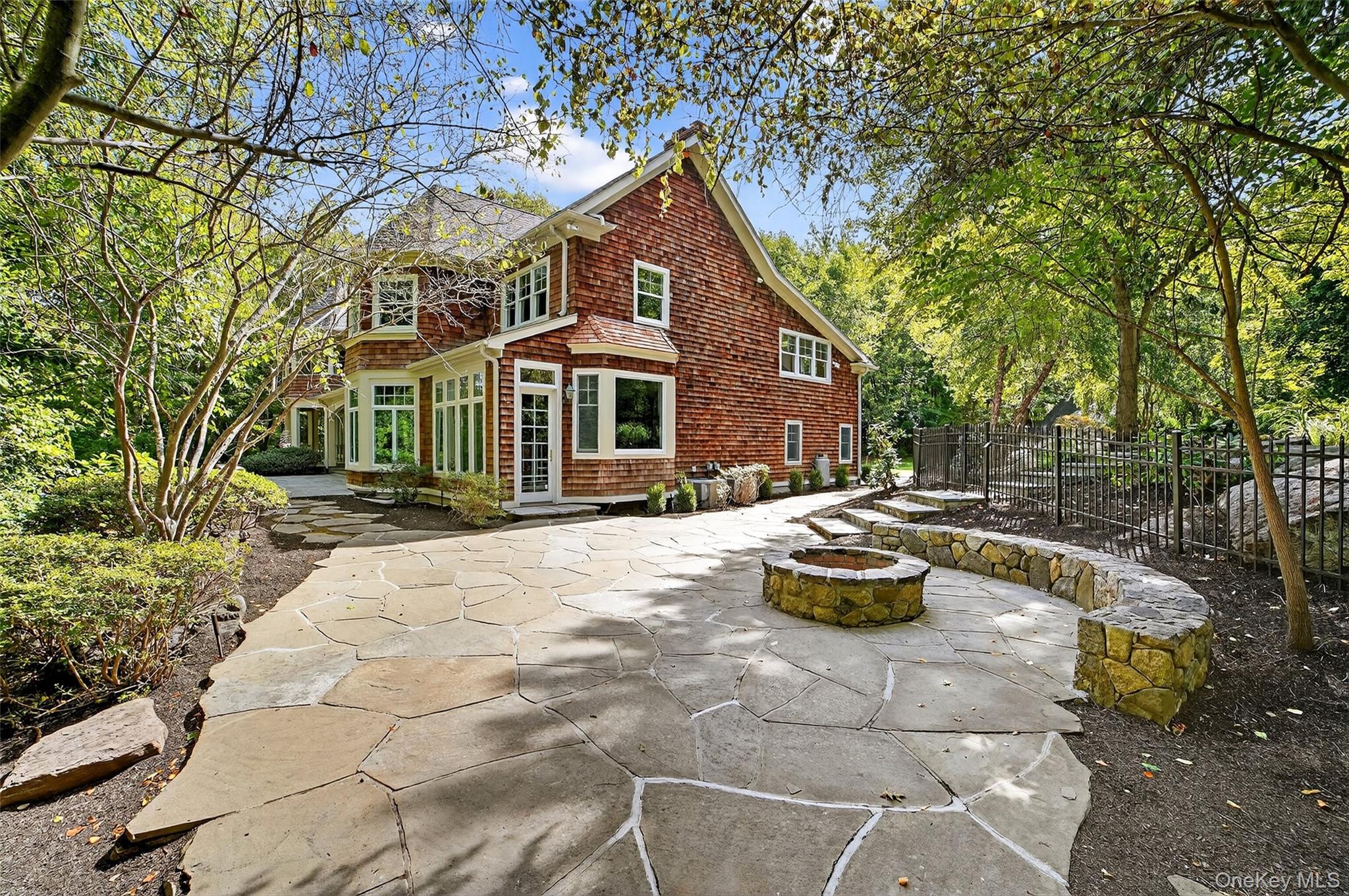 6 Todd Road, Katonah, NY 10536