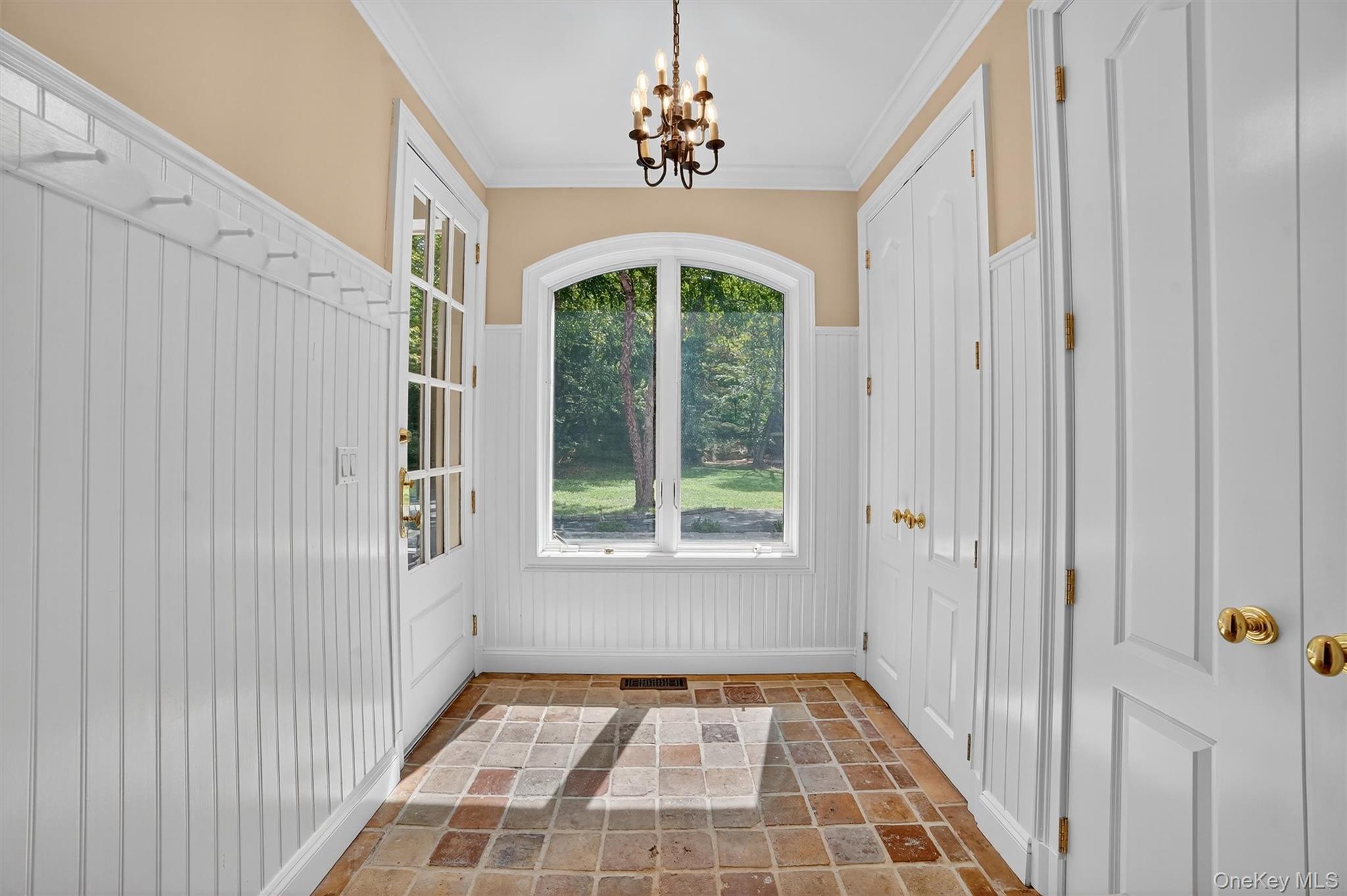 6 Todd Road, Katonah, NY 10536