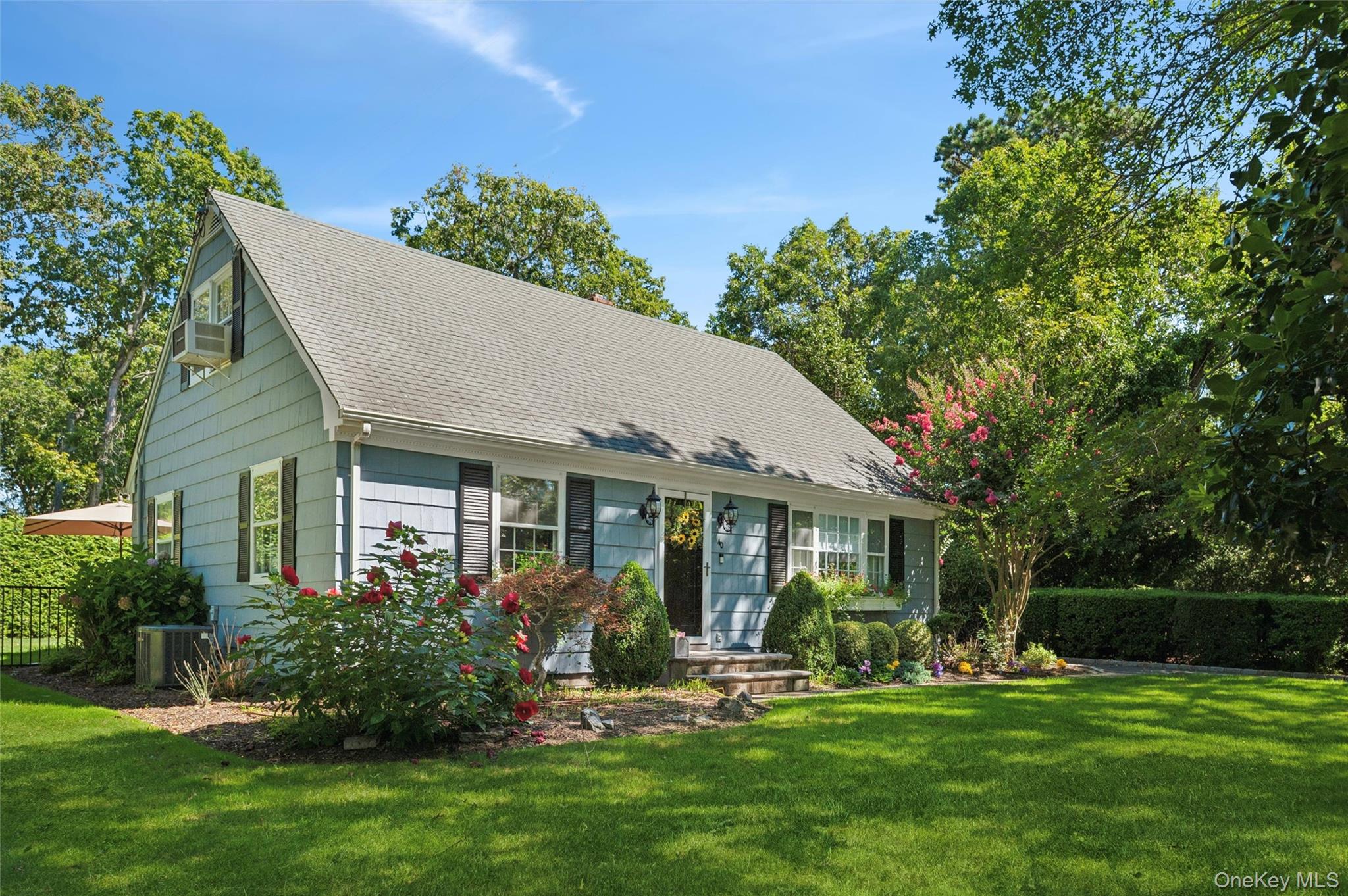 40 Donellan Road, Hampton Bays, NY 11946