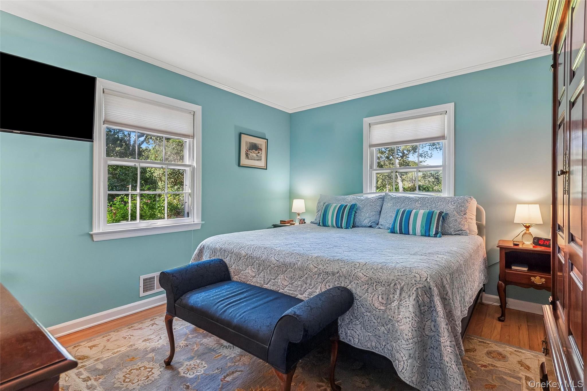 40 Donellan Road, Hampton Bays, NY 11946