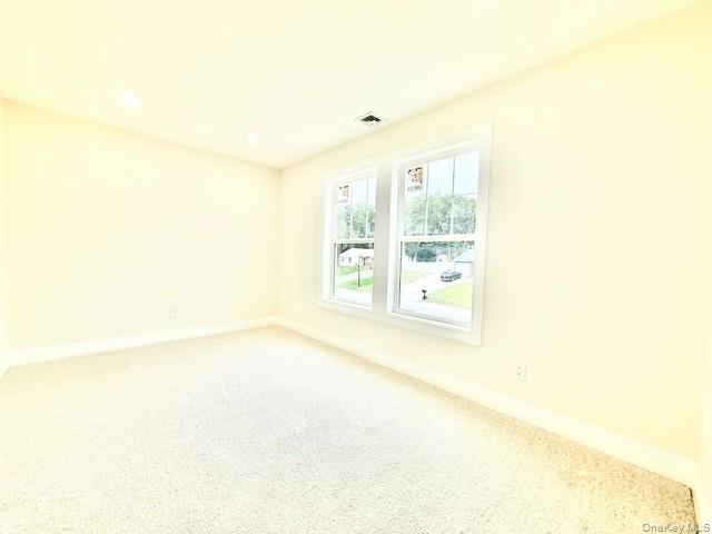 42 Chestnut Street, Coram, NY 11727