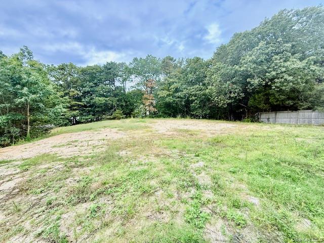 42 Chestnut Street, Coram, NY 11727