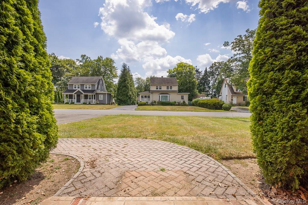 165 Forest Avenue, Pearl River, NY 10965